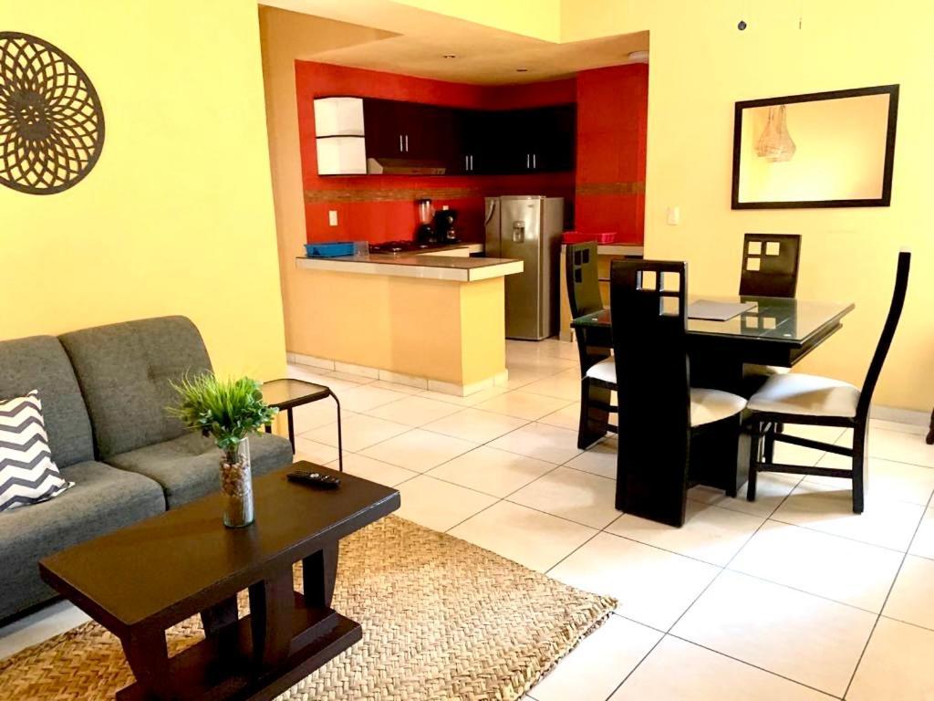 Andressa Mia Apartments Manzanillo Exterior photo