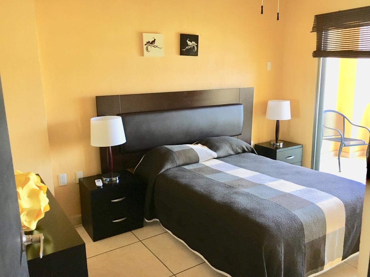 Andressa Mia Apartments Manzanillo Exterior photo